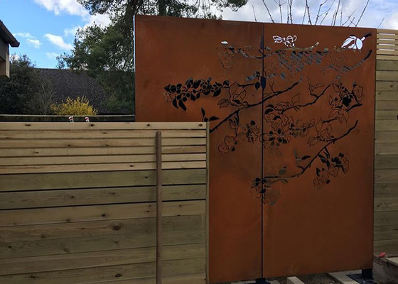 Kalınlık 3mm Dekoratif Lazer Kesimli Ekran Corten Çelik Bahçe Panelleri SGS