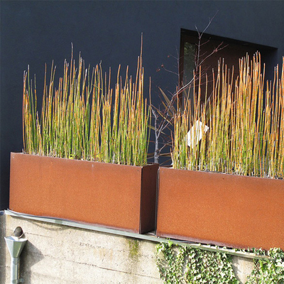 Dikdörtgen Corten Çelik Ekici Metal Stand Saksı