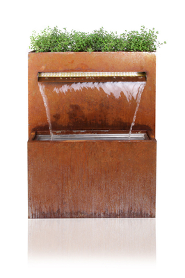 Modern Büyük Açık Corten Çelik Su Çeşmesi Özelleştirilmiş