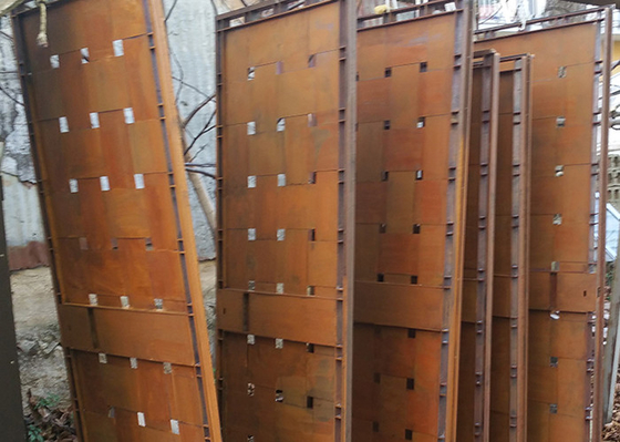 Kalınlık 3mm Dekoratif Lazer Kesimli Ekran Corten Çelik Bahçe Panelleri SGS