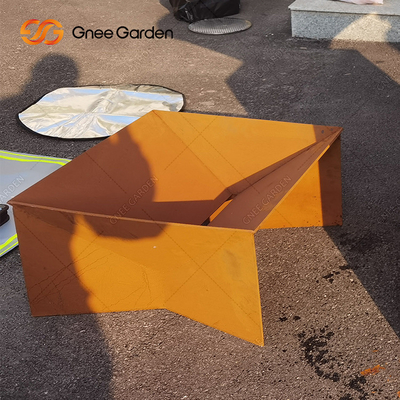Kare Şekli Ahşap Yanan Corten Çelik Ateş Çukuru 3mm Kalınlık