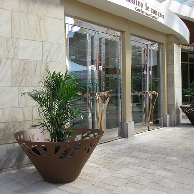 Ağaç Ve Çiçek İçin 1000mm Gnee Garden Açık Metal Ekici