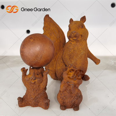 OEM ODM Açık Metal Heykel Sincap Bahçe Süsleme El Yapımı